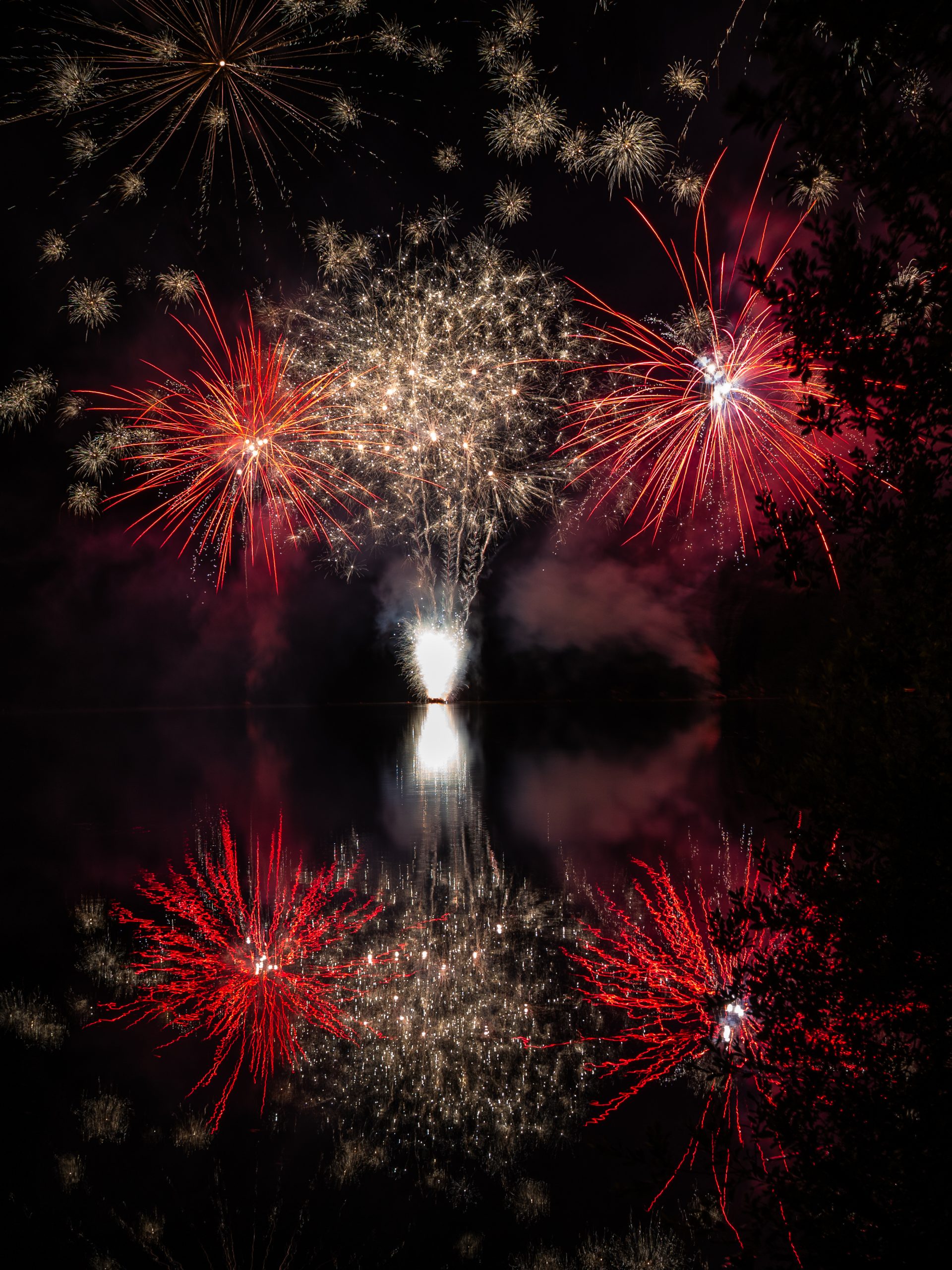 photographie prise lors du feu d’artifice au lac du Bouchet.
